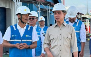 Gibran tinjau PLTMG Nias pastikan pasokan listrik Natal dan Tahun Baru