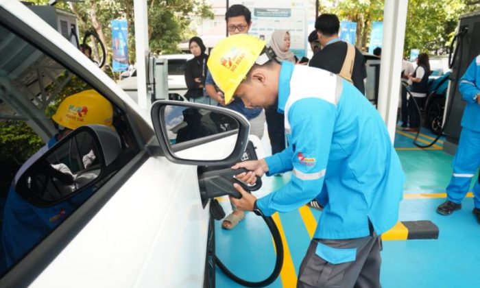 PLN EVenture 2025 pastikan SPKLU Jateng-DIY siap layani Nataru