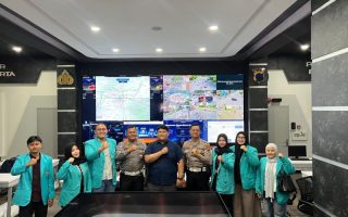 Mahasiswa Ilmu Komunikasi UMS gelar kampanye Aman Dalan