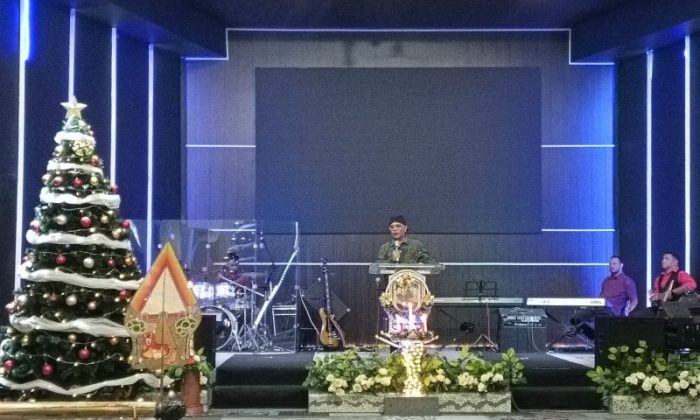 Samuel Wattimena mengajak masyarakat jaga toleransi seiring perayaan Natal