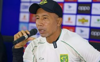 Uston Nawawi ingatkan pemain Persebaya tidak remehkan Persijap
