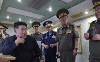 Kim Jong Un Minta Produksi Rudal Korut Ditambah