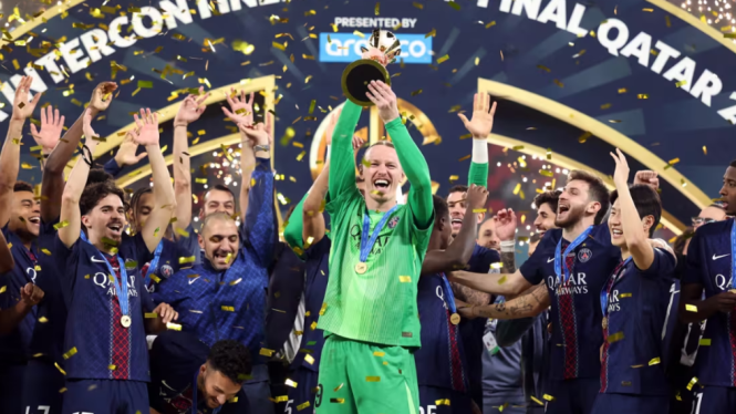 Derby Sekota Super Unik! PSG vs Paris FC di Coupe de France, Stadion Cuma Terpisah 200 Meter