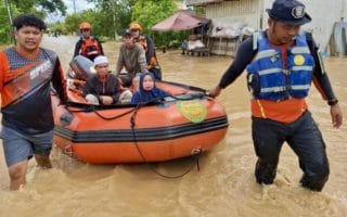 Banjir Rendam Desa di Kalsel, Hampir 3.000 Warga Dievakuasi Tim SAR