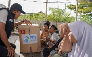 BRI Gelar Program Trauma Healing untuk Anak-anak Terdampak Bencana Banjir di Sumatera