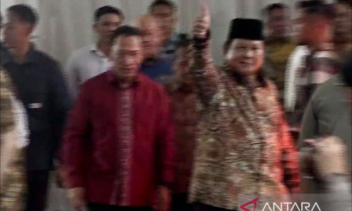 Hari Natal, Prabowo menghadiri gelar griya di rumah dinas Kapolri