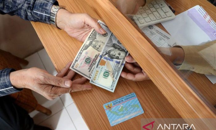 Rupiah ditutup menguat 91 poin pada Rabu sore