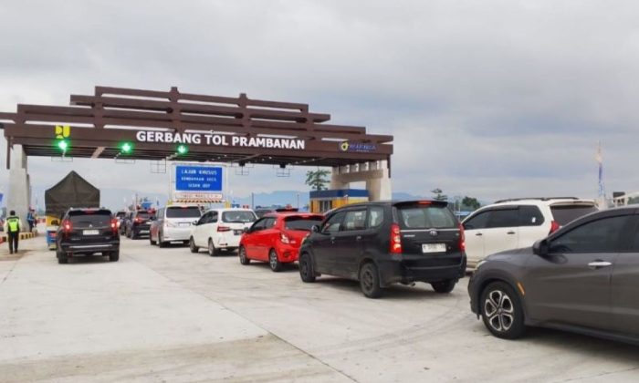 H+3 Natal, volume lalin tol Solo-Yogyakarta naik 68,3 persen