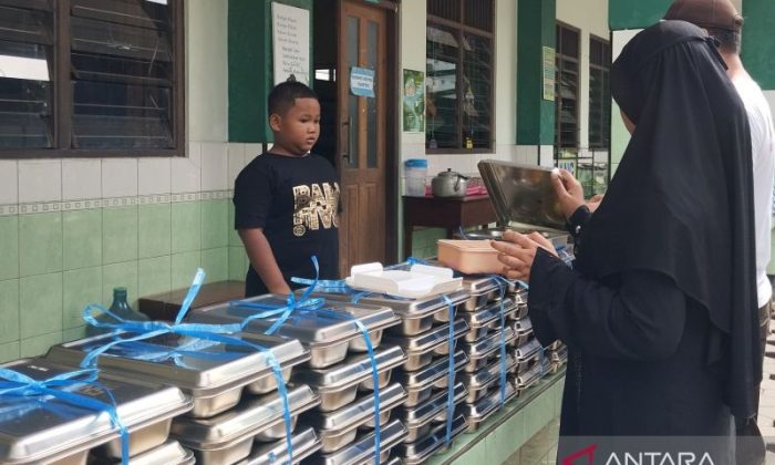 Puluhan SPPG di Kudus tetap menyuplai MBG ke sekolah selama liburan