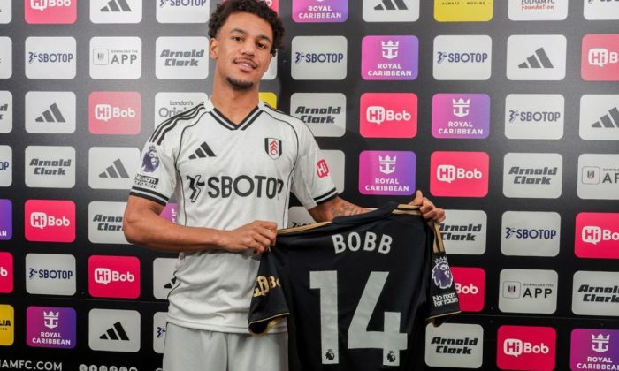 Fulham rampungkan transfer Oscar Bobb dari Manchester City