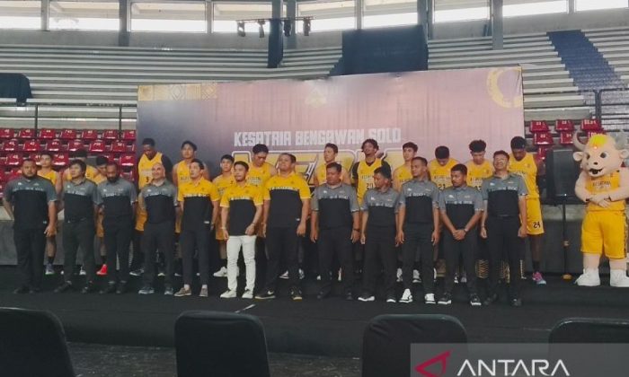 Manajemen Kesatria Bengawan Solo sebut ada miskomunikasi soal administrasi pemain asing