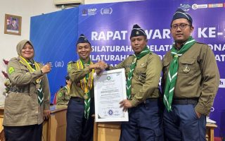Hizbul Wathan Kafilah Penuntun Moh. Djazman UMS raih penghargaan Qabilah PTMA Tergiat Tahun 2025