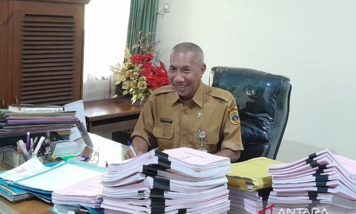 Kepala Dispermades Pati turut diperiksa KPK