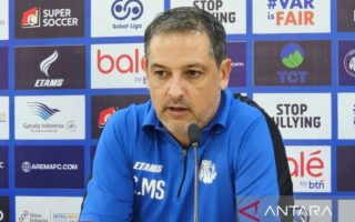 Pelatih Arema: Semua pemain bagian penting untuk misi tampil konsisten