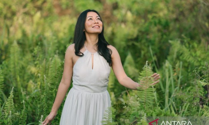 Dee Lestari rilis single "(Jangan) Jatuh Cinta"