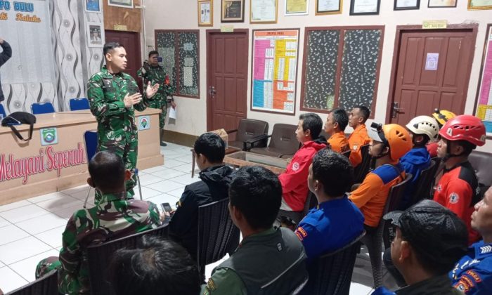 Tim gabungan kembali lakukan pencarian Pesawat ATR 42-500 dini hari