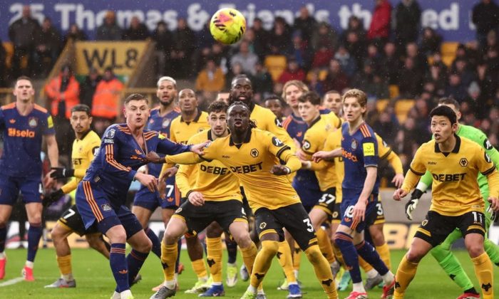 Newcastle diimbangi Wolves 0-0