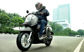 Tarikan Gas Motor Berat? Ini Penyebabnya dan Risiko yang Sering Diabaikan Pengendara