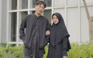TERPOPULER: Pengakuan Jule Soal Na Daehoon KDRT, Ari Lasso Minta Hadiah untuk Dearly Joshua Dikembalikan Usai Putus