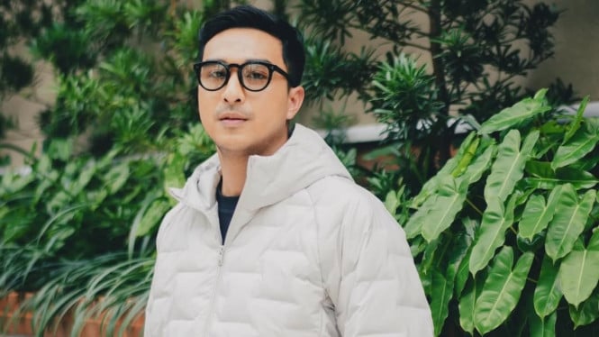 4 Artis yang Izinkan Istrinya Jadi IRT, Beda Banget Sama Pendapat Ibrahim Risyad