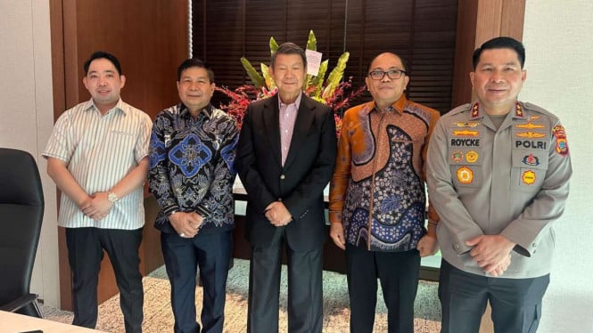 Hashim Djojohadikusumo Terima Ketua Sinode GMIM, Bahas Paskah Nasional 2026 di Manado