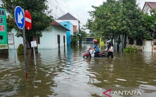 Banjir landa Pekalongan, ribuan KK terdampak