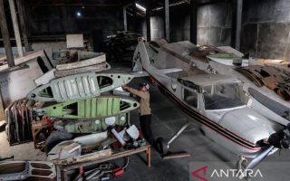 Bisnis bangkai pesawat di Sukoharjo, laku untuk properti kafe dan edukasi