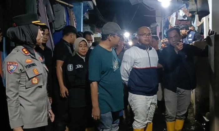 Pemkab-Polres Batang menyalurkan bantuan logistik warga terdampak banjir