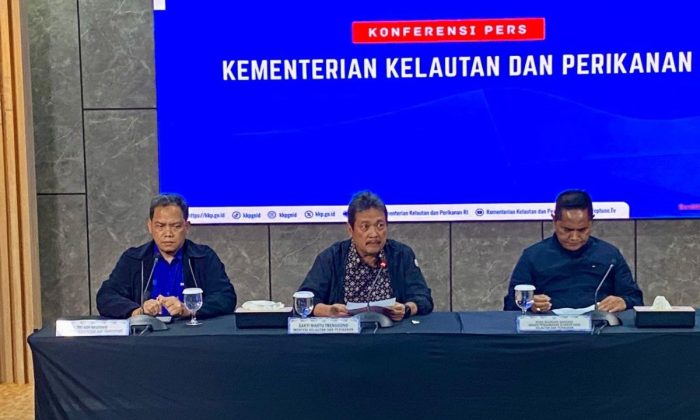 KKP benarkan tiga pegawainya penumpang pesawat ATR 42-500 yang hilang