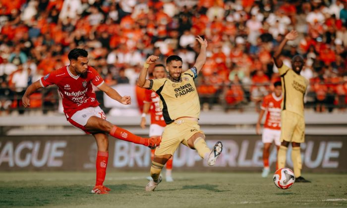 Bali United diimbangi Semen Padang 3-3