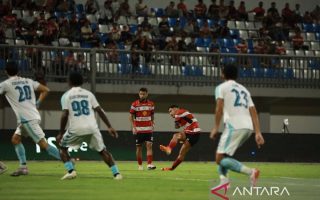 Madura United diimbangi PSBS Biak 0-0