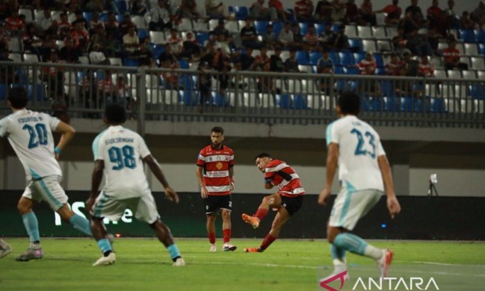Madura United diimbangi PSBS Biak 0-0