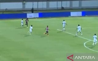 Van Gastel sebut PSIM diuntungkan oleh dua kartu merah pemain Madura United