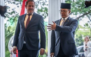 Menlu Belanda sebut ancaman tarif Trump 'pemerasan'