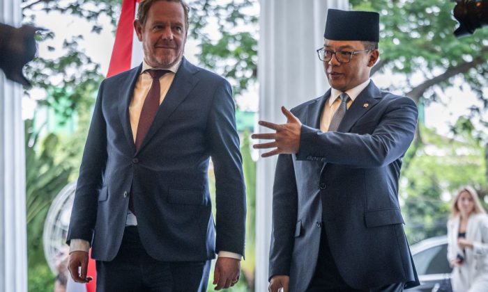 Menlu Belanda sebut ancaman tarif Trump 'pemerasan'