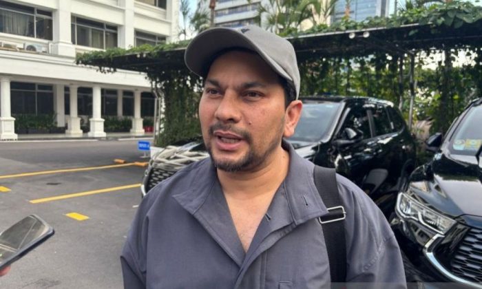 Tompi tak punya urusan dengan Pandji usai kritik candaan fisik Gibran