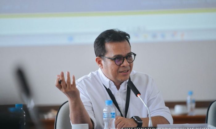 Wamen Komdigi: Perpres tidak mengatur sanksi pelanggaran dalam pengembangan AI