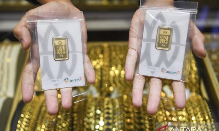 Harga emas di Pegadaian hari ini, kompak turun