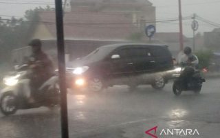 Dokter: Orang tua agar tidak bawa anak berkendara di malam hari