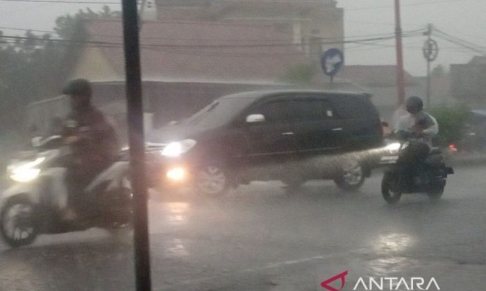 Dokter: Orang tua agar tidak bawa anak berkendara di malam hari