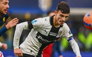 Parma diimbangi Genoa 0-0