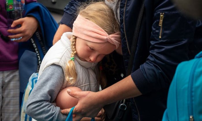 Ukraine: Families in ‘survival mode’ amid Russian strikes and deadly cold