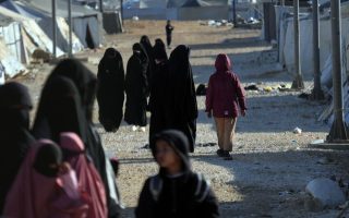 Limited access restored to Syria’s Al Hol camp amid security concerns