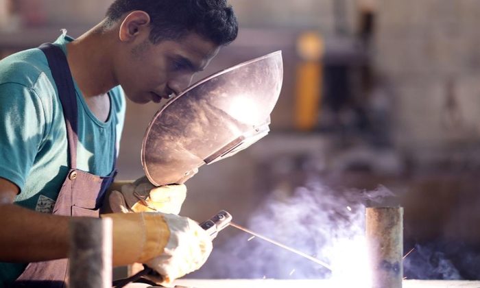 Global employment stable but decent jobs in short supply