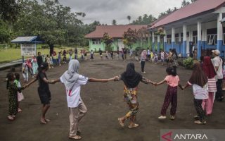 Edukasi dan pendampingan anak dalam mencegah terkena child grooming
