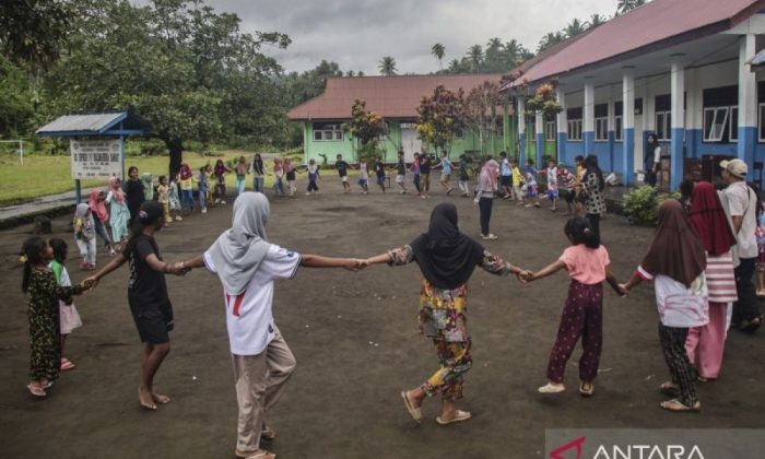 Edukasi dan pendampingan anak dalam mencegah terkena child grooming
