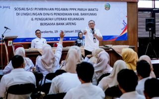 Sekda Banyumas mengingatkan PPPK paruh waktu jaga integritas dalam tugas