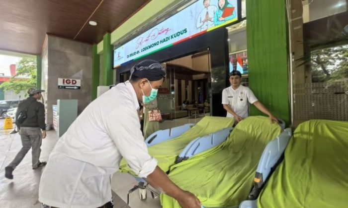 RSUD Kudus membebaskan biaya pengobatan korban banjir