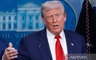 Armada AS menuju Iran, Trump desak Tehran capai kesepakatan