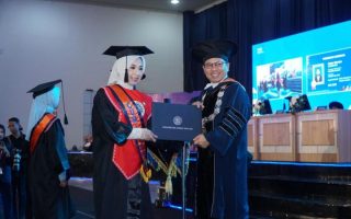 UAD mewisuda 674 lulusan